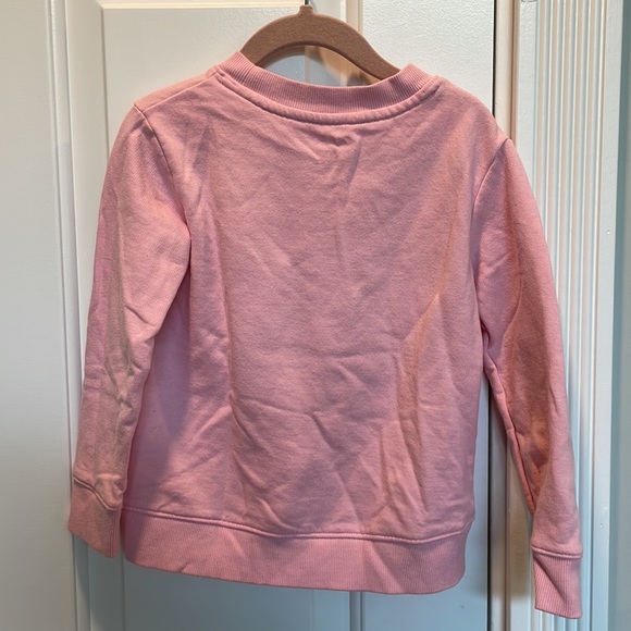 All we need is love!! Car & Jack Love sweatshirt size 4/5. - Picture 3 of 3